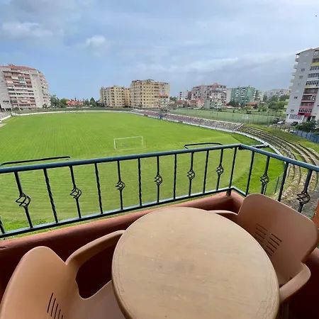 Dhoma Plazhi1